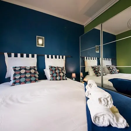 Captain House, Amazing In Santos ליסבון