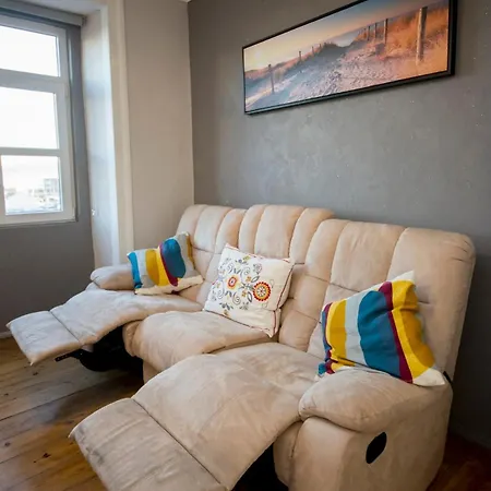 Captain House, Amazing In Santos Lejlighed Lisboa