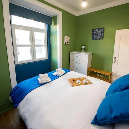 Captain House, Amazing In Santos アパート *