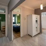Captain House, Amazing In Santos * Lisbon